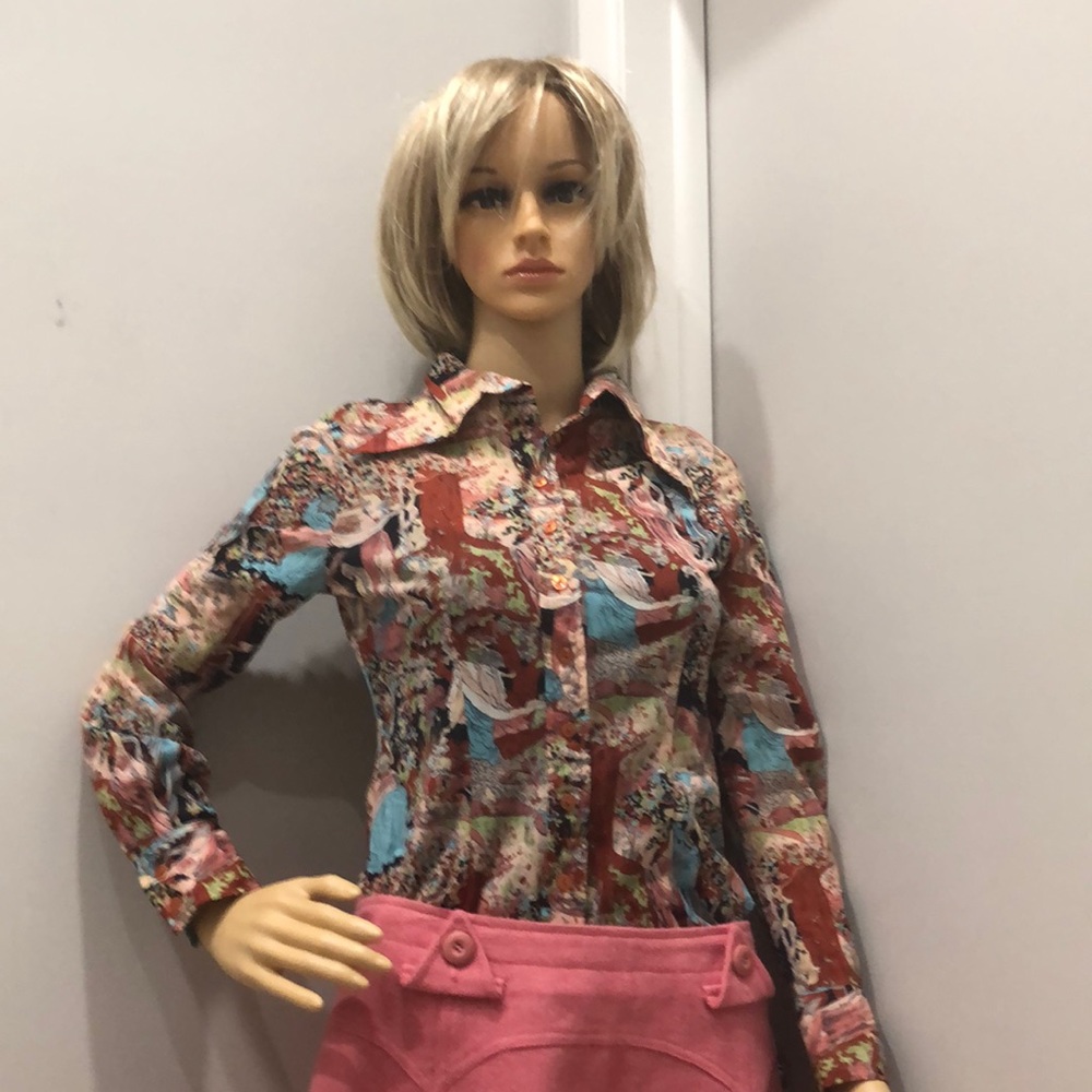 Vintage 70s Hukapoo Women’s Colorful Nylon LS Disco Shirt with Buttoned Cuff